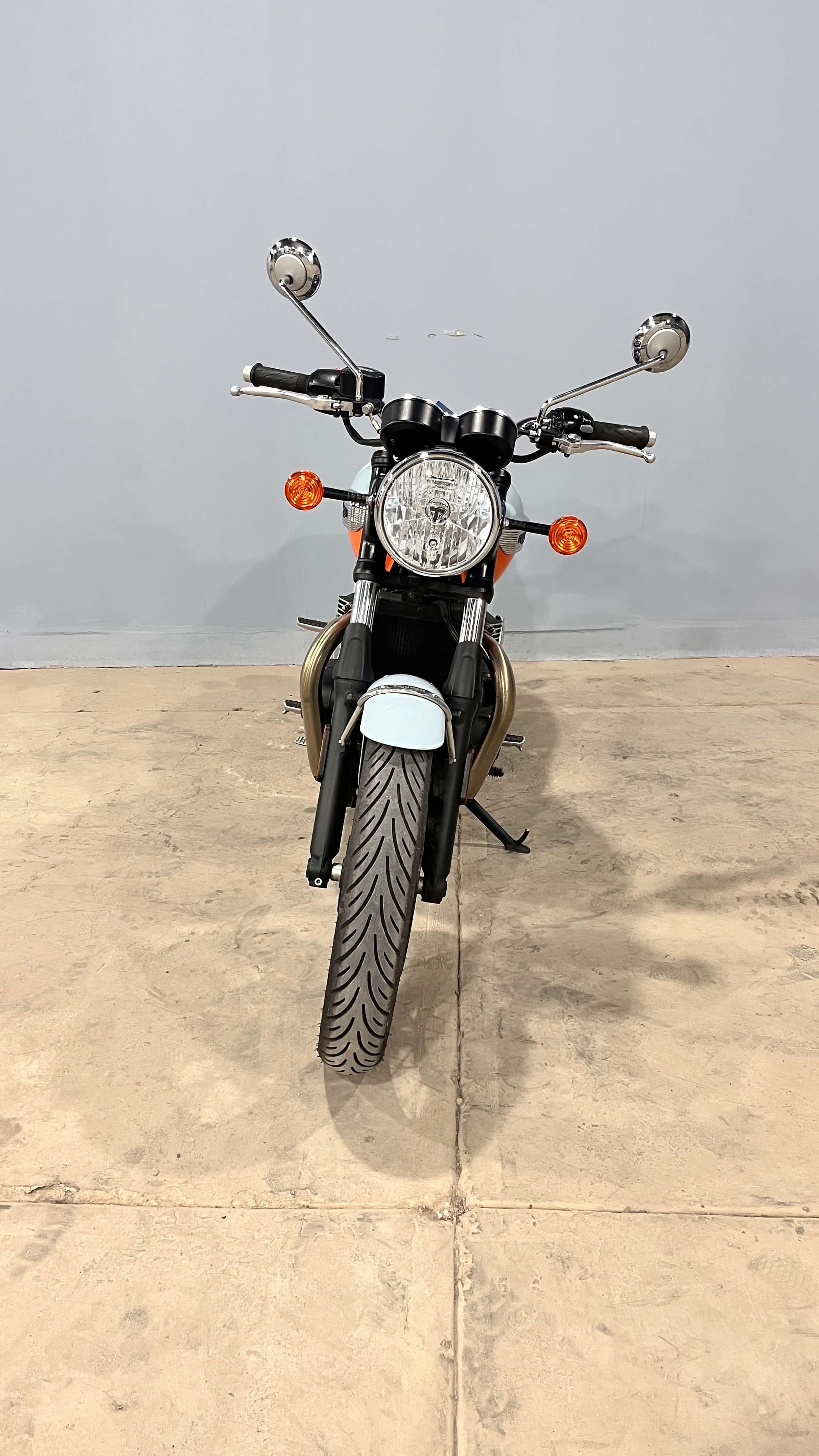 Triumph Bonneville T100 2023 - Foto 4
